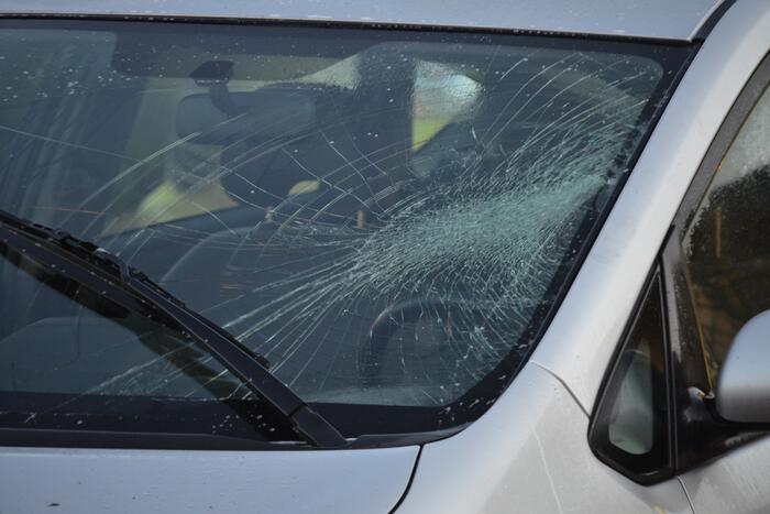 Gewonde na ongeval tussen e-bike en auto