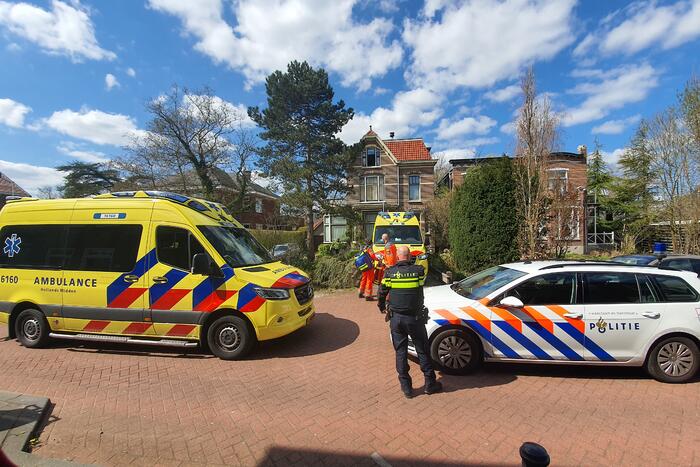 Traumahelikopter landt in tuin voor incident