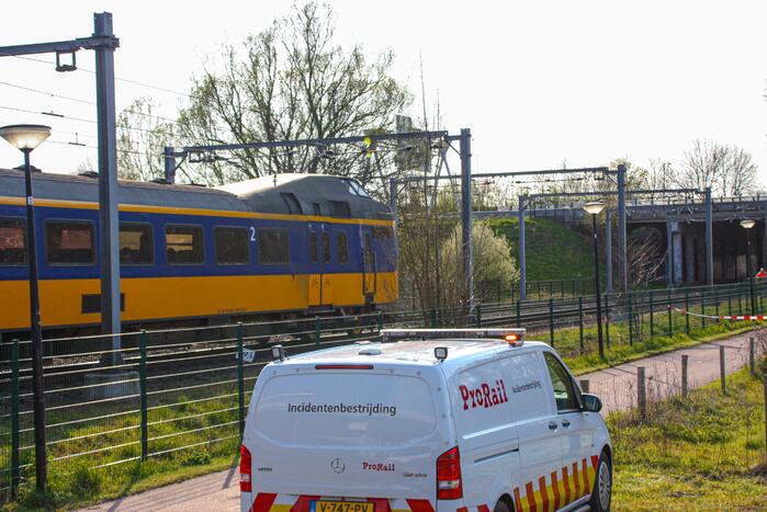 Geen treinverkeer na mogelijke aanrijding