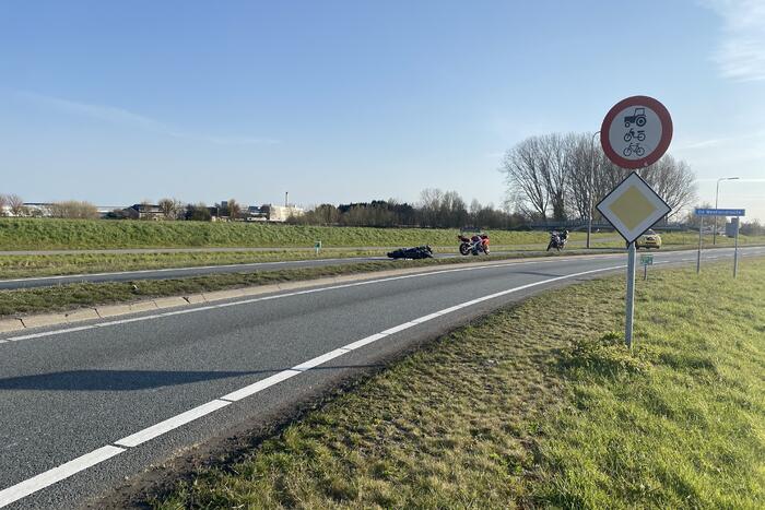 Dode en gewonde bij ongeval met motor