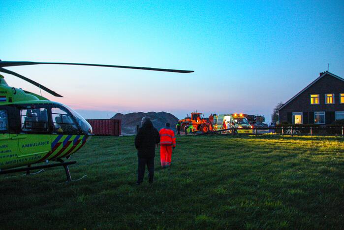 Traumahelikopter landt voor incident in woning