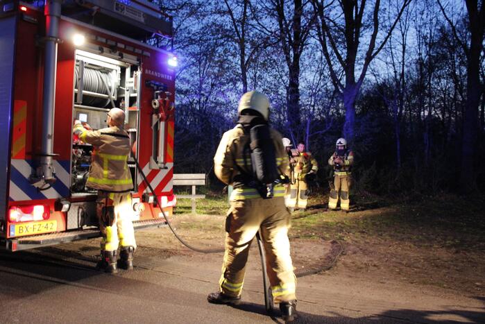 Brand in berm snel geblust