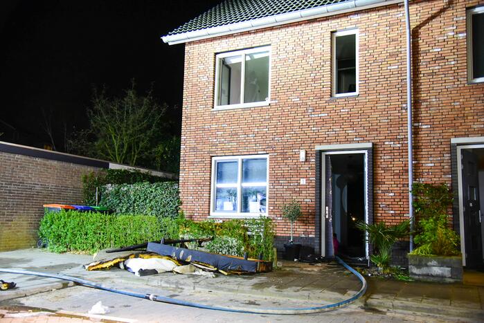 Uitslaande brand in slaapkamer