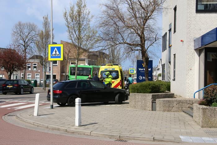 Overstekend kind op zebrapad aangereden