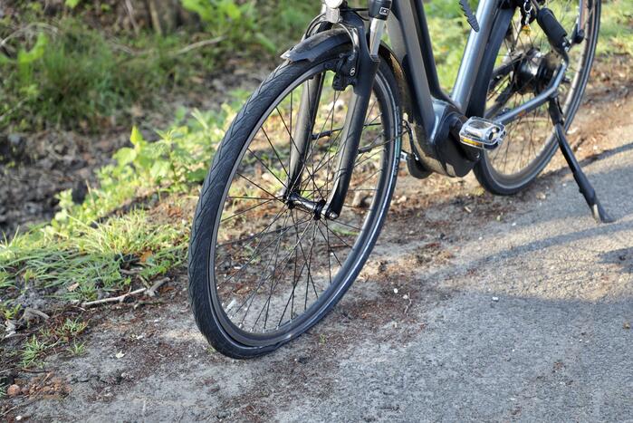 Fietsers botsen op elkaar