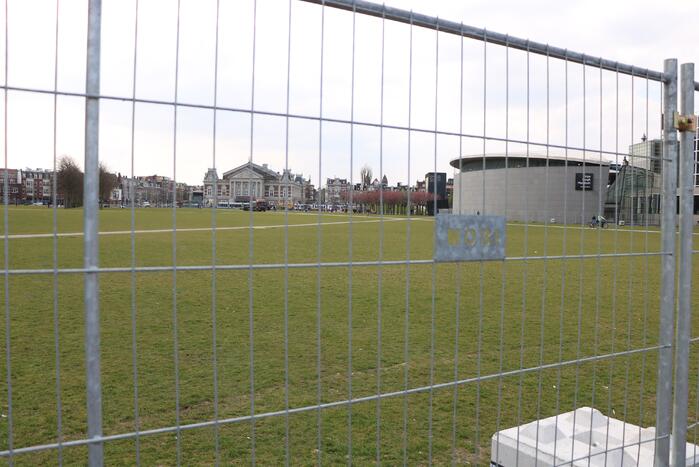 Groot onderhoud aan grasmat Museumplein