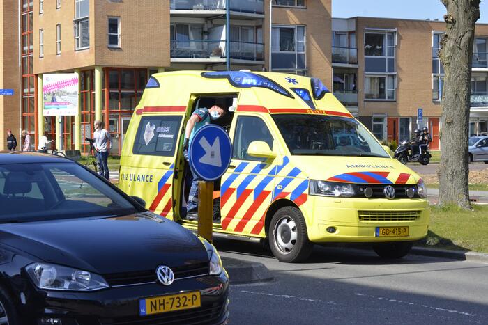 Voetganger aangereden op zebrapad