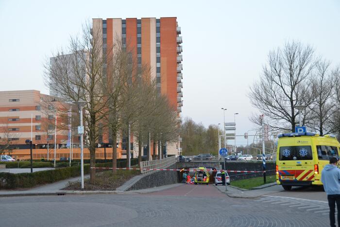 Traumahelikopter landt voor incident in fietstunnel