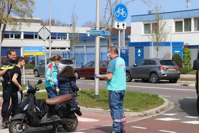 Fietsster gewond bij aanrijding met auto