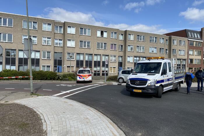 Meerdere bewoners door brand opgesloten in woningen