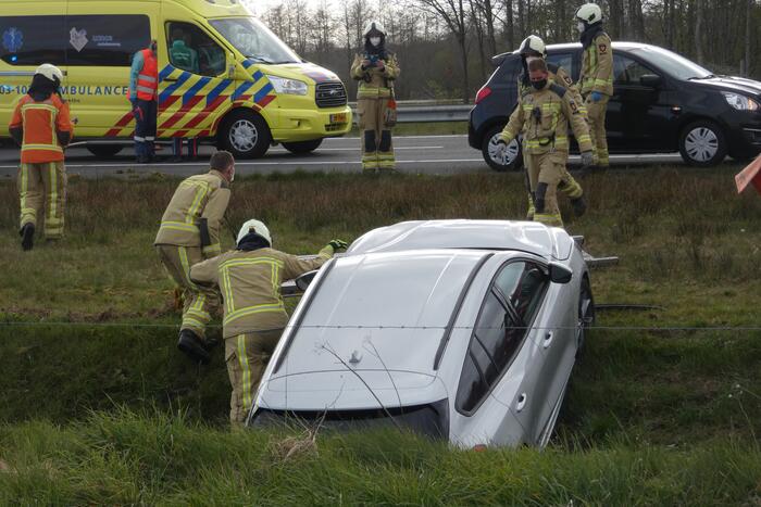 Zwaar ongeval tussen drie voertuigen