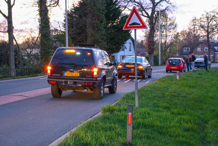 Kopstaart botsing door overstekend eendje