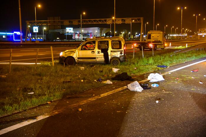Twee gewonden achtergelaten na ernstig ongeval