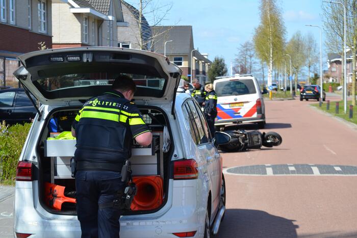 Twee scooterrijders betrokken bij ongeval