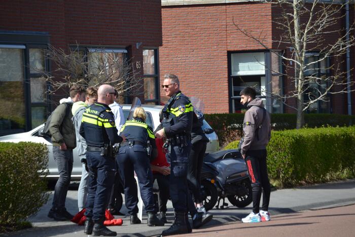 Twee scooterrijders betrokken bij ongeval