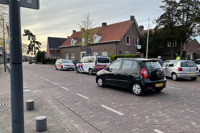 Persoon aangehouden na ingooien raam