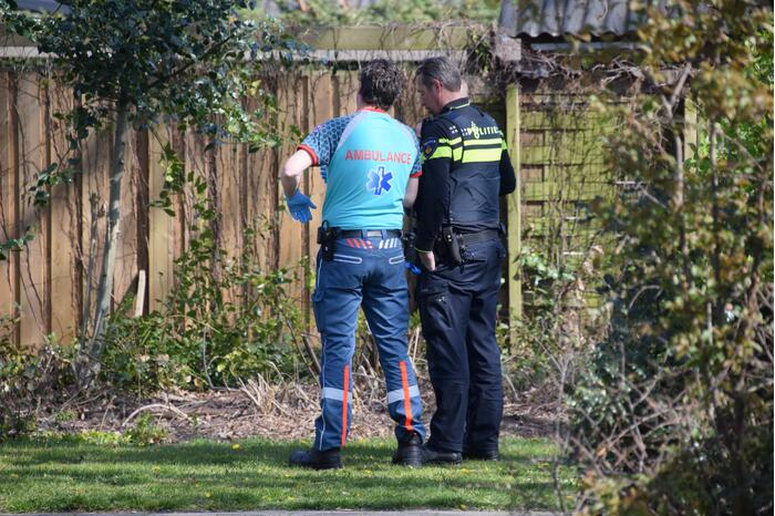 Grote inzet hulpdiensten bij man op dak