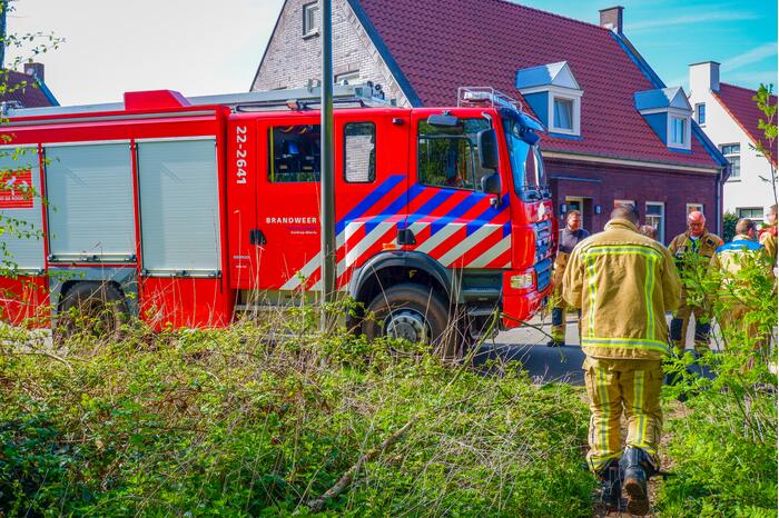 Jongeren veroorzaken brand en vluchten