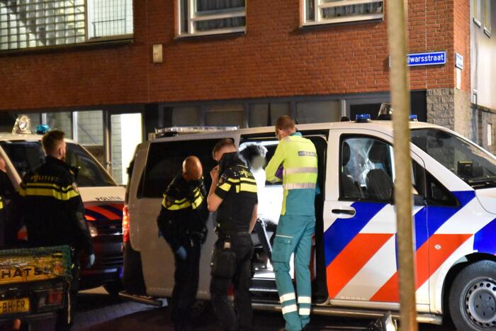 Gewonde en aanhouding bij steekincident