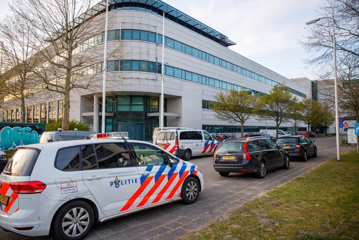 Overleden persoon aangetroffen in voormalig Belastingkantoor