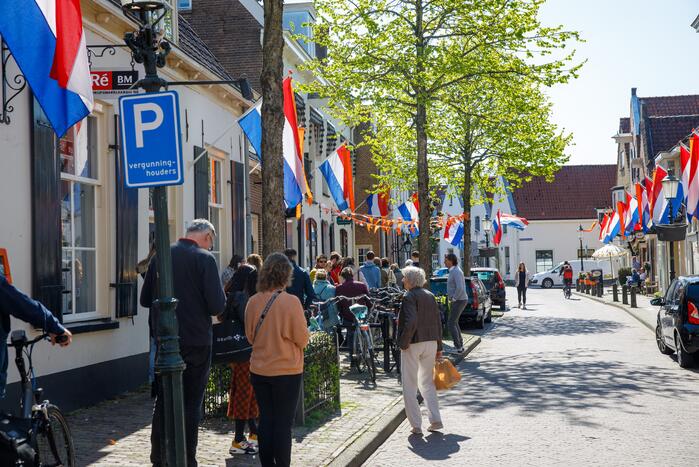 Koningsdag feestelijk gevierd