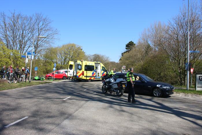Motorrijder gewond na ongeval met personenauto