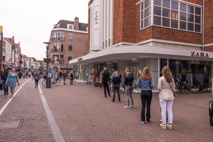 Versoepeling coronamaatregelen: winkels en terrassen open