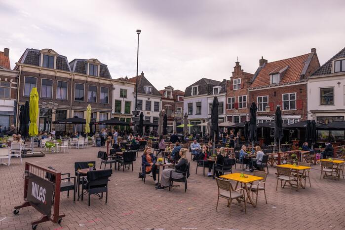 Versoepeling coronamaatregelen: winkels en terrassen open