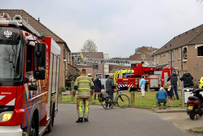 Traumahelikopter landt voor incident in woning