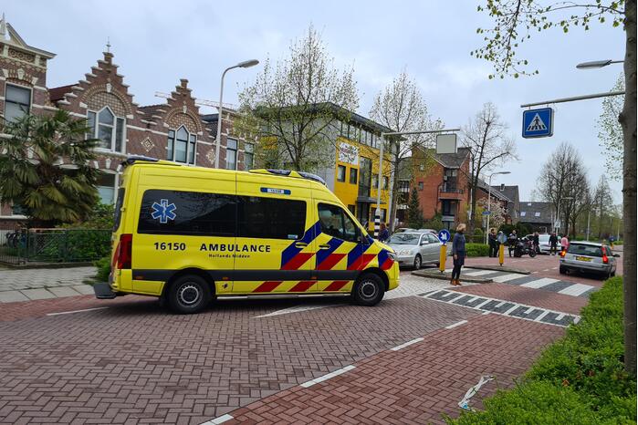 Persoon ernstig gewond bij aanrijding met auto