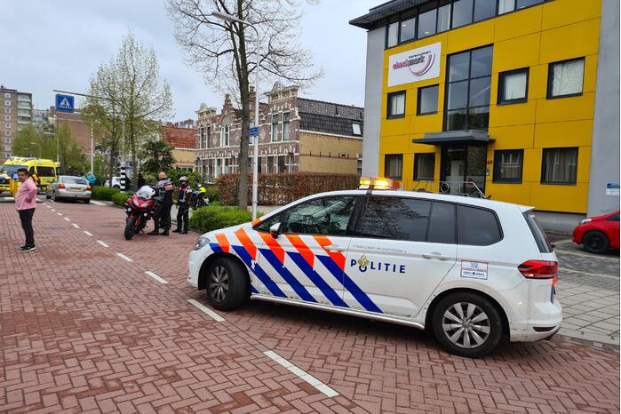 Persoon ernstig gewond bij aanrijding met auto