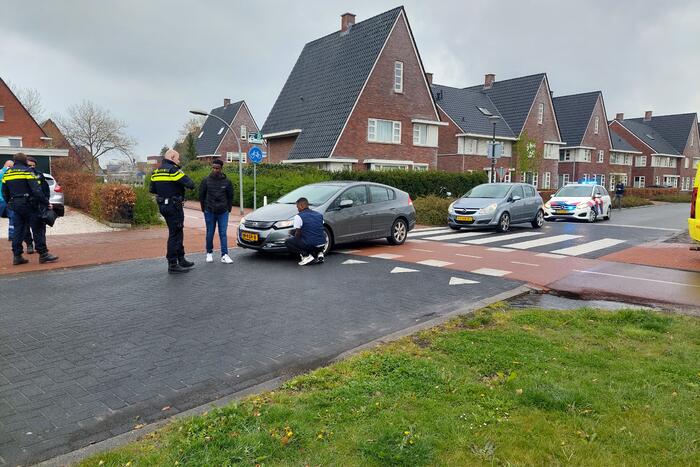 Fietsster aangereden door personenauto
