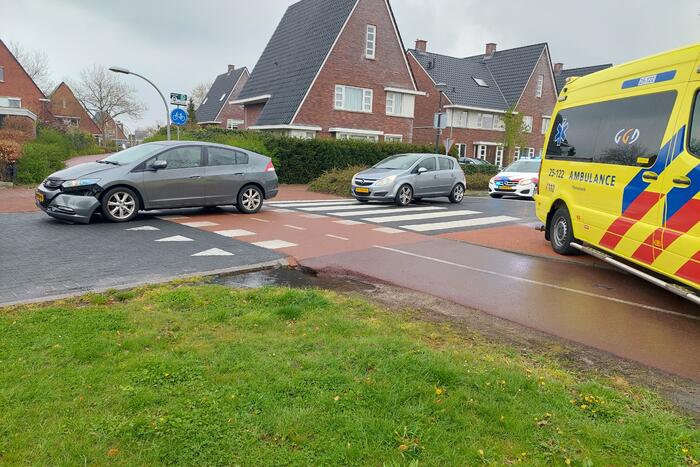 Fietsster aangereden door personenauto