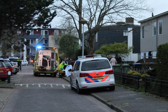 Persoon ernstig gewond na steekincident