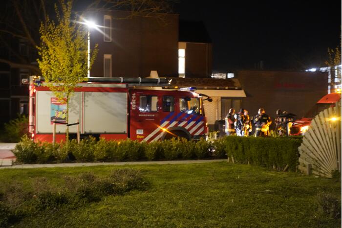 Dame uit water gehaald door brandweer