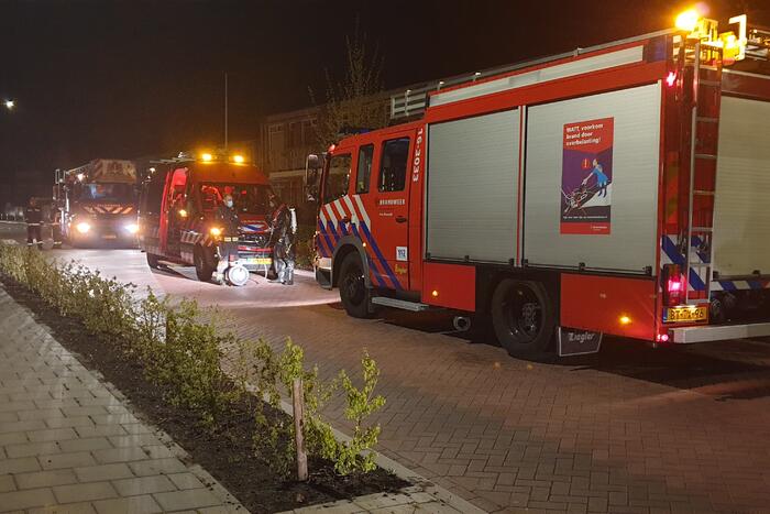 Dame uit water gehaald door brandweer