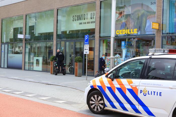 Overval op Schmidt Optiek