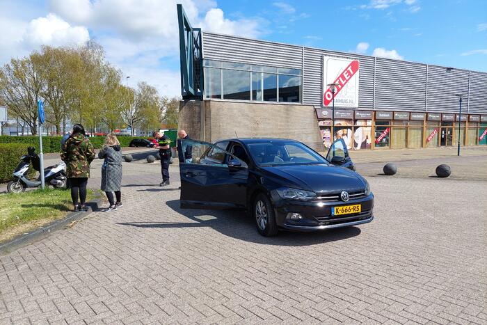 Scooterrijder gewond bij botsing met auto