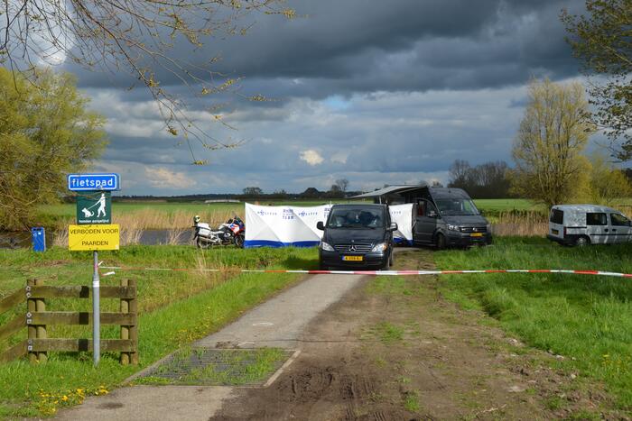 Politie doet onderzoek naar gevonden lichaam