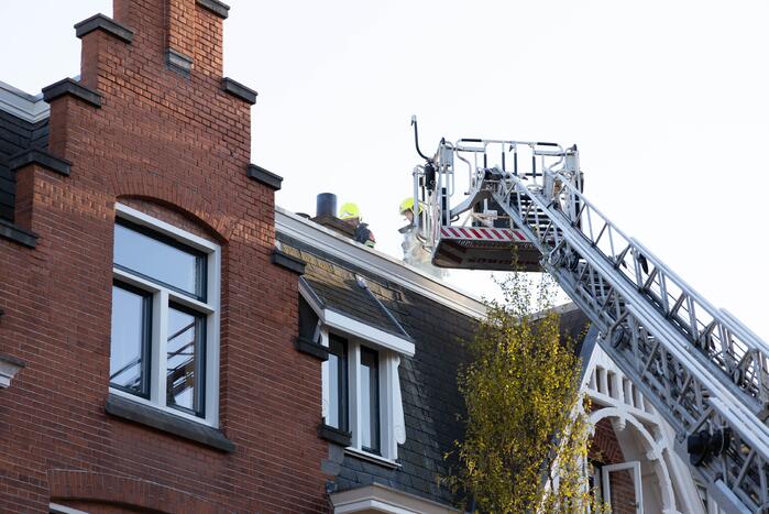 Schoorsteenbrand snel onder controle