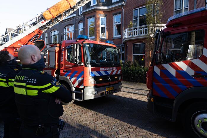 Schoorsteenbrand snel onder controle