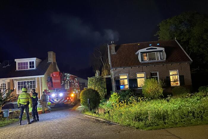 Schoorsteenbrand snel onder controle