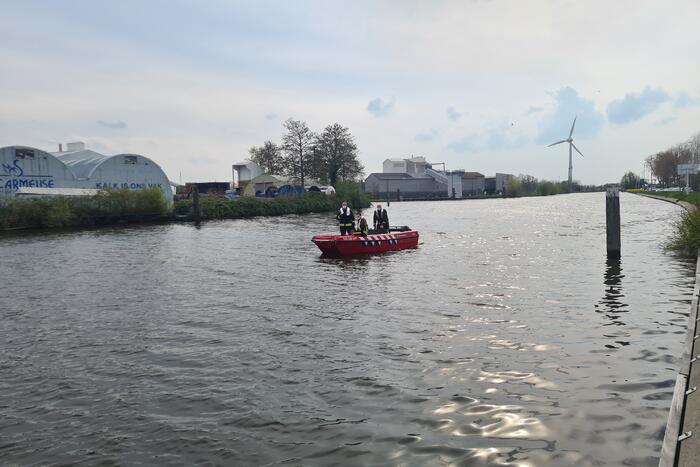 Brandweer heeft handen vol door reddingsactie