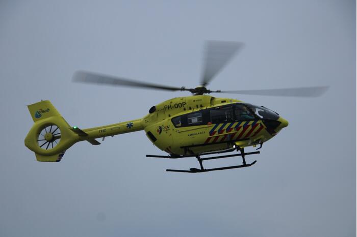 Coronahelikopter vervoert patiënt naar Medisch Centrum