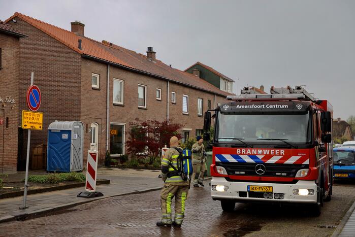 Onderzoek naar gaslekkage in wegdek