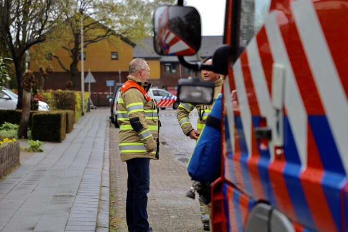 Onderzoek naar gaslekkage in wegdek