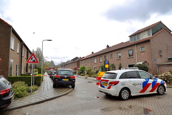 Onderzoek naar gaslekkage in wegdek