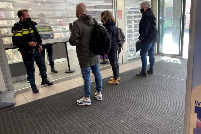 Juwelier met vuurwapen overvallen