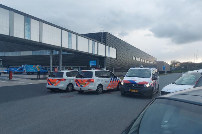 Inzet hulpdiensten bij distributiecentrum Albert Heijn