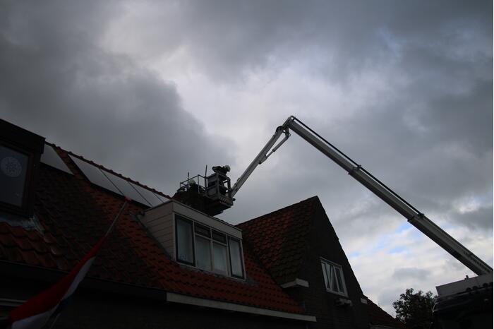 Schoorsteenbrand snel onder controle